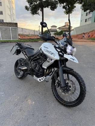 TRIUMPH TIGER 800 XCX 